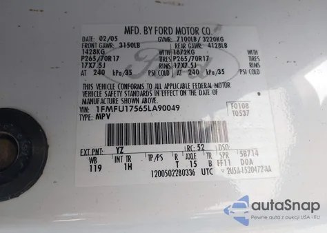 2005 Ford Expedition Eddie Bauer/King Ranch from USA, damaged, VIN 1FMFU17565LA90049